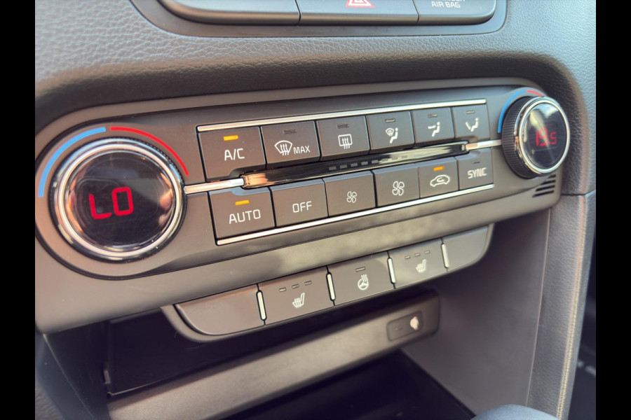 Kia Ceed Sportswagon 1.5 T-GDi DynamicPlusLine Automaat | Navi | Clima | Cruise | Stoel & Stuurverwarming | Camera | Apple Carplay & Android Auto |