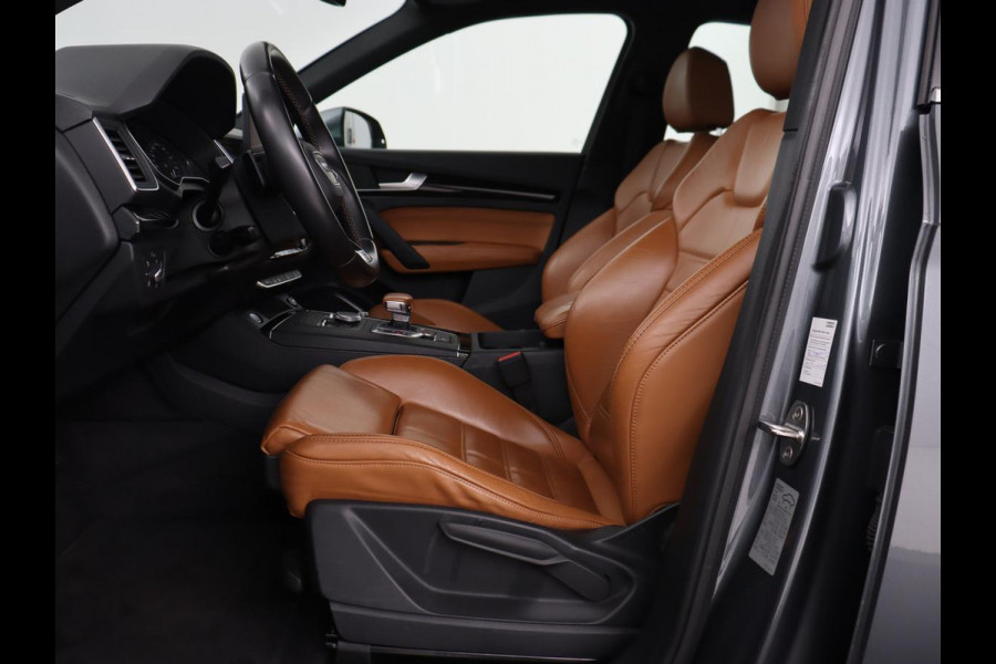 Audi Q5 50 TFSIe quattro S edition | Leder | Luchtvering | Stoelverwarming | Trekhaak | Full LED | Keyless | Navigatie | Sportstoelen
