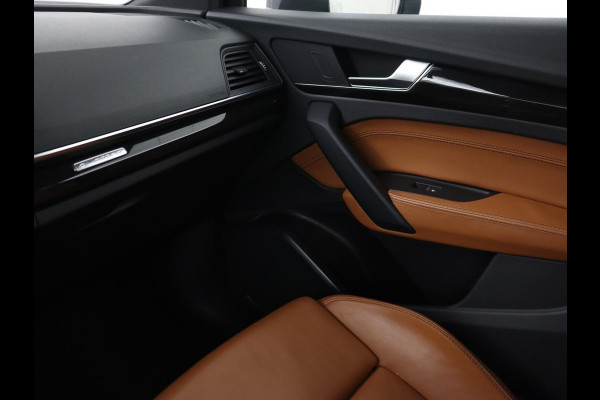 Audi Q5 50 TFSIe quattro S edition | Leder | Luchtvering | Stoelverwarming | Trekhaak | Full LED | Keyless | Navigatie | Sportstoelen
