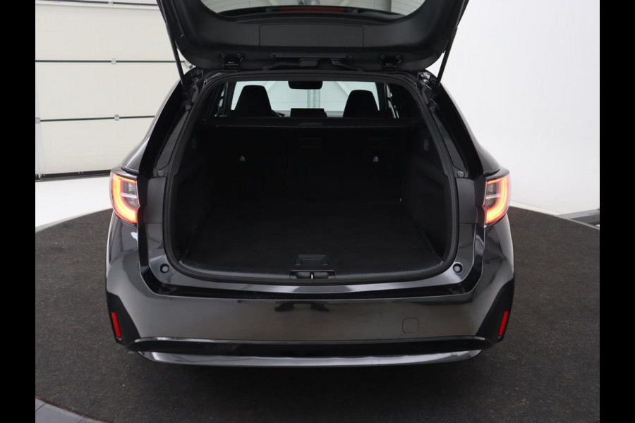 Toyota Corolla 1.8 Hybrid Business Plus | Stoelverwarming | Camera | Adaptive cruise | Carplay | Keyless | Full LED | Climate control | DAB | Bluetooth