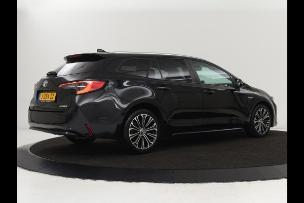 Toyota Corolla 1.8 Hybrid Business Plus | Stoelverwarming | Camera | Adaptive cruise | Carplay | Keyless | Full LED | Climate control | DAB | Bluetooth