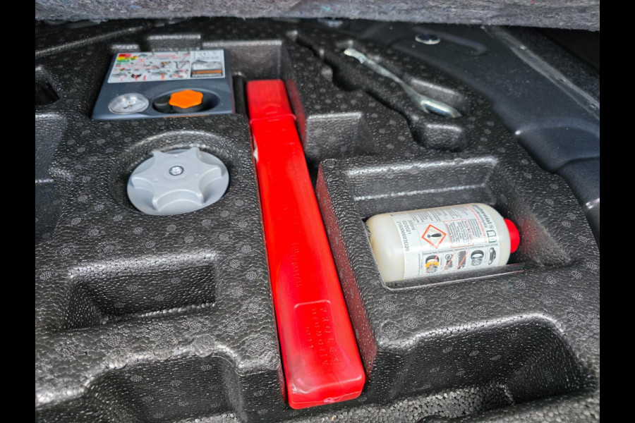 Nissan QASHQAI 1.2 N-Connecta / NAP !! / PANODAK / KEYLESS / STOELVERW. / DAB+ / 360CAM. / P.SENSOR V+A / NWE BEURT / GARANTIE !