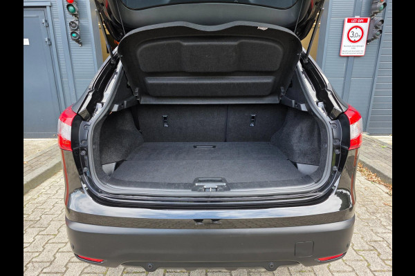 Nissan QASHQAI 1.2 N-Connecta / NAP !! / PANODAK / KEYLESS / STOELVERW. / DAB+ / 360CAM. / P.SENSOR V+A / NWE BEURT / GARANTIE !