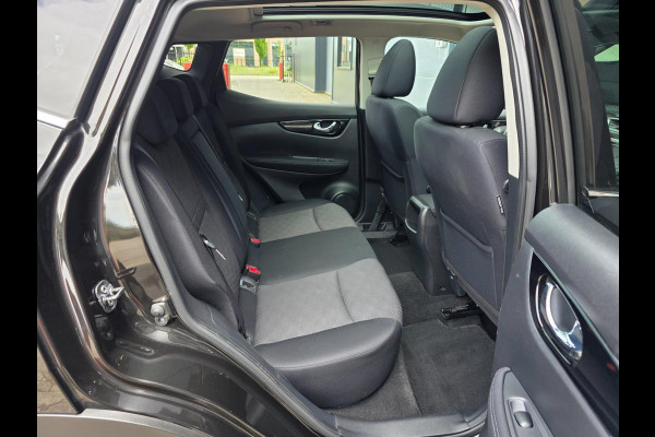 Nissan QASHQAI 1.2 N-Connecta / NAP !! / PANODAK / KEYLESS / STOELVERW. / DAB+ / 360CAM. / P.SENSOR V+A / NWE BEURT / GARANTIE !
