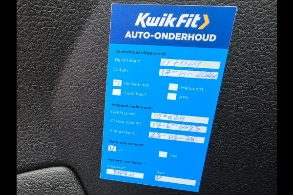 Nissan QASHQAI 1.2 N-Connecta / NAP !! / PANODAK / KEYLESS / STOELVERW. / DAB+ / 360CAM. / P.SENSOR V+A / NWE BEURT / GARANTIE !
