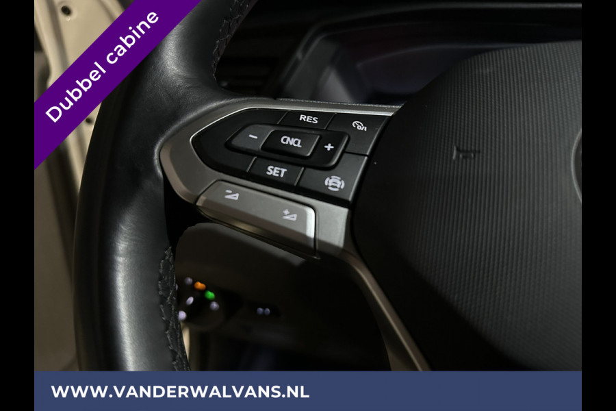 Volkswagen Transporter 2.0 TDI L2H1 Dubbele Cabine Euro6 Airco | 5-Zits | Navigatie | 2200kg Trekhaak | Apple Carplay Android Auto, Cruisecontrol, Parkeersensoren
