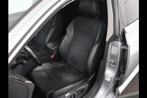 Volkswagen Arteon 2.0 TDI Elegance | Panoramadak | Stoelverwarming | Camera | Leder/Alcantara | Virtual Cockpit | Adaptive cruise | Keyless | LED Plus | Carplay | Navigatie