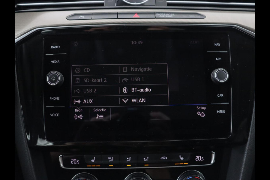 Volkswagen Arteon 2.0 TDI Elegance | Panoramadak | Stoelverwarming | Camera | Leder/Alcantara | Virtual Cockpit | Adaptive cruise | Keyless | LED Plus | Carplay | Navigatie