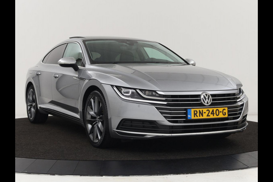 Volkswagen Arteon 2.0 TDI Elegance | Panoramadak | Stoelverwarming | Camera | Leder/Alcantara | Virtual Cockpit | Adaptive cruise | Keyless | LED Plus | Carplay | Navigatie