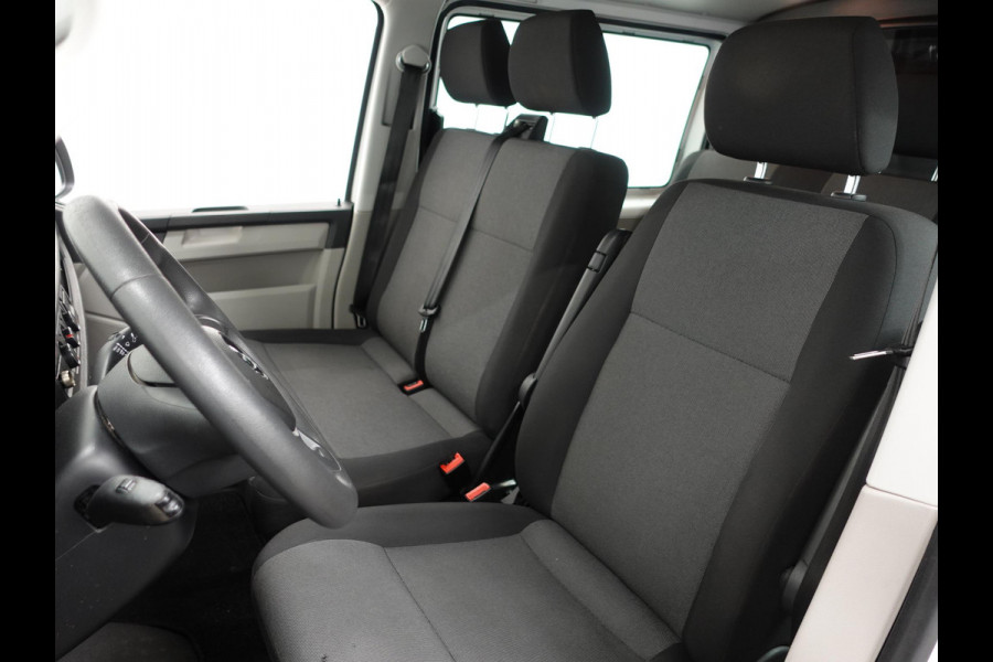 Volkswagen Transporter T6 L2H1 102pk Dubbele cabine Airco Cruise control Trekhaak Euro6 Bluetooth