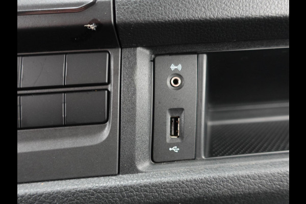 Volkswagen Transporter T6 L2H1 102pk Dubbele cabine Airco Cruise control Trekhaak Euro6 Bluetooth