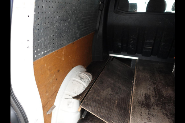 Volkswagen Transporter T6 L2H1 102pk Dubbele cabine Airco Cruise control Trekhaak Euro6 Bluetooth