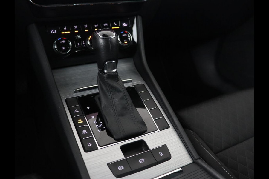 Škoda Superb 1.4 TSI iV Business Edition | Trekhaak | Stoelverwarming | Adaptive cruise | Carplay | Virtual Cockpit | Full LED | Keyless | Navigatie