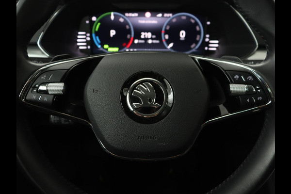 Škoda Superb 1.4 TSI iV Business Edition | Trekhaak | Stoelverwarming | Adaptive cruise | Carplay | Virtual Cockpit | Full LED | Keyless | Navigatie