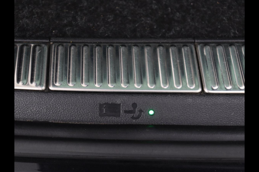 Škoda Superb 1.4 TSI iV Business Edition | Trekhaak | Stoelverwarming | Adaptive cruise | Carplay | Virtual Cockpit | Full LED | Keyless | Navigatie