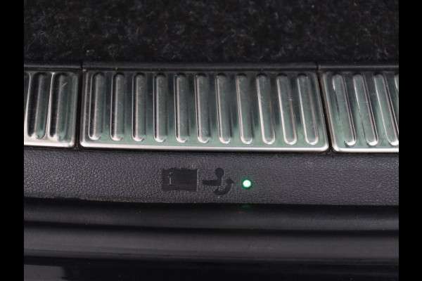 Škoda Superb 1.4 TSI iV Business Edition | Trekhaak | Stoelverwarming | Adaptive cruise | Carplay | Virtual Cockpit | Full LED | Keyless | Navigatie