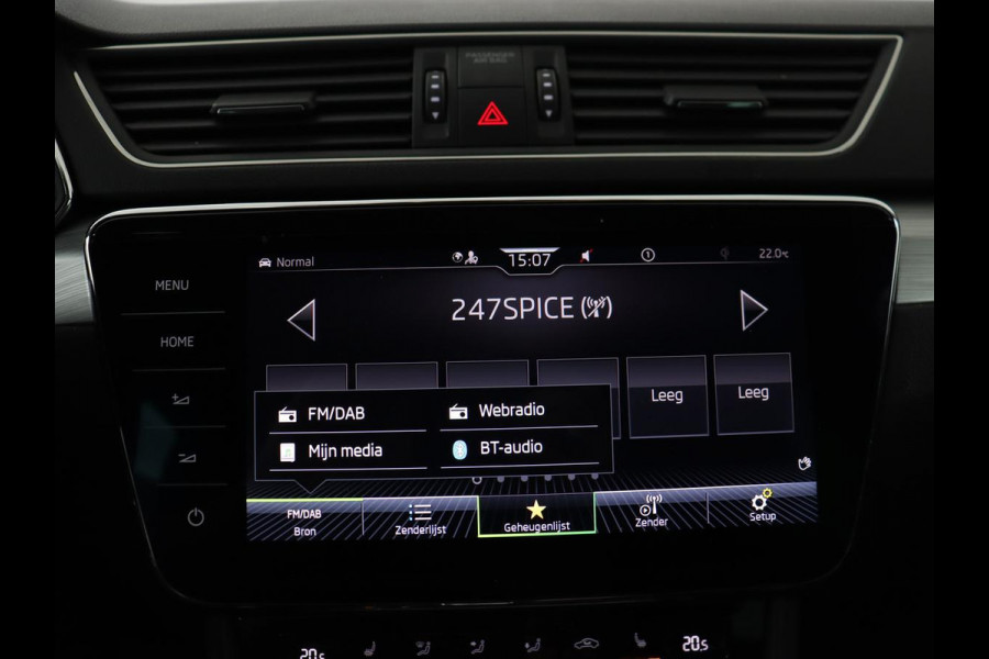Škoda Superb 1.4 TSI iV Business Edition | Trekhaak | Stoelverwarming | Adaptive cruise | Carplay | Virtual Cockpit | Full LED | Keyless | Navigatie