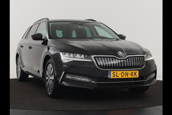 Škoda Superb 1.4 TSI iV Business Edition | Trekhaak | Stoelverwarming | Adaptive cruise | Carplay | Virtual Cockpit | Full LED | Keyless | Navigatie