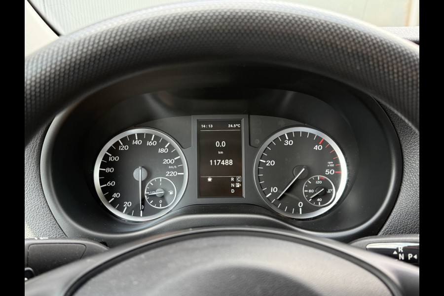 Mercedes-Benz Vito 114 CDI 136 PK AUTOMAAT / L2H1 / AIRCO / CRUISE / NAVI / CAMERA / NETTE BUS