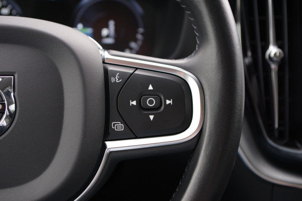 Volvo XC60 2.0 Recharge T8 AWD 390 PK Inscription PHEV, Leder, Panoramadak, Keyless, Camera, LED