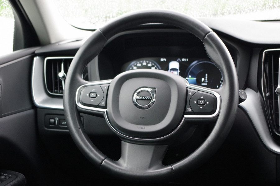 Volvo XC60 2.0 Recharge T8 AWD 390 PK Inscription PHEV, Leder, Panoramadak, Keyless, Camera, LED
