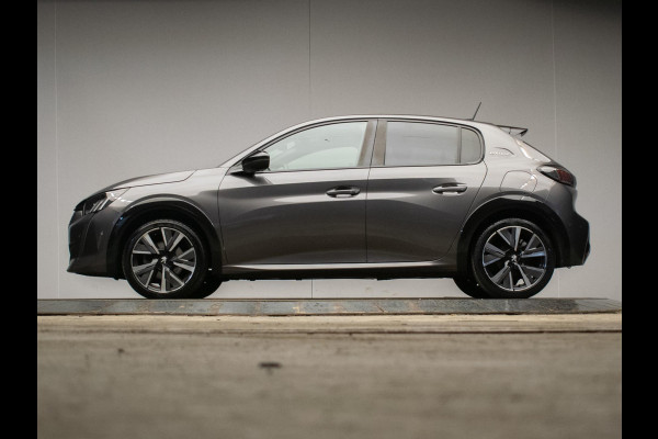 Peugeot 208 1.2 PureTech GT-Line Sport (APPLECARPLAY,CAMERA,NAVIGATIE,CRUISE,LED,CLIMATE,SPORTSTOELEN,LM VELGEN,NETTE STAAT)