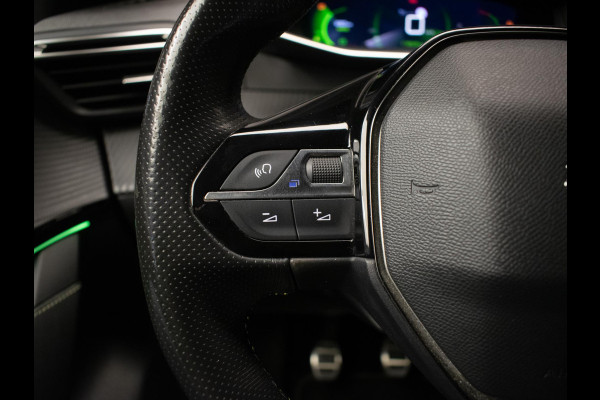Peugeot 208 1.2 PureTech GT-Line Sport (APPLECARPLAY,CAMERA,NAVIGATIE,CRUISE,LED,CLIMATE,SPORTSTOELEN,LM VELGEN,NETTE STAAT)