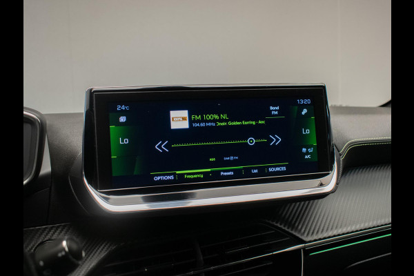 Peugeot 208 1.2 PureTech GT-Line Sport (APPLECARPLAY,CAMERA,NAVIGATIE,CRUISE,LED,CLIMATE,SPORTSTOELEN,LM VELGEN,NETTE STAAT)