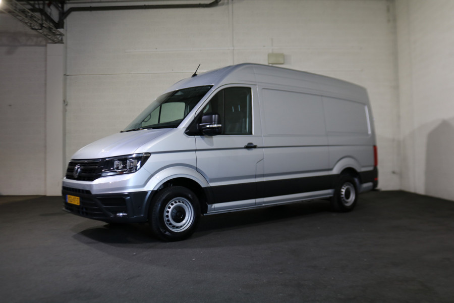 Volkswagen Crafter 2.0 TDI 177pk L3 H3 Automaat Camera Trekhaak Navigatie Chauffeursstoel