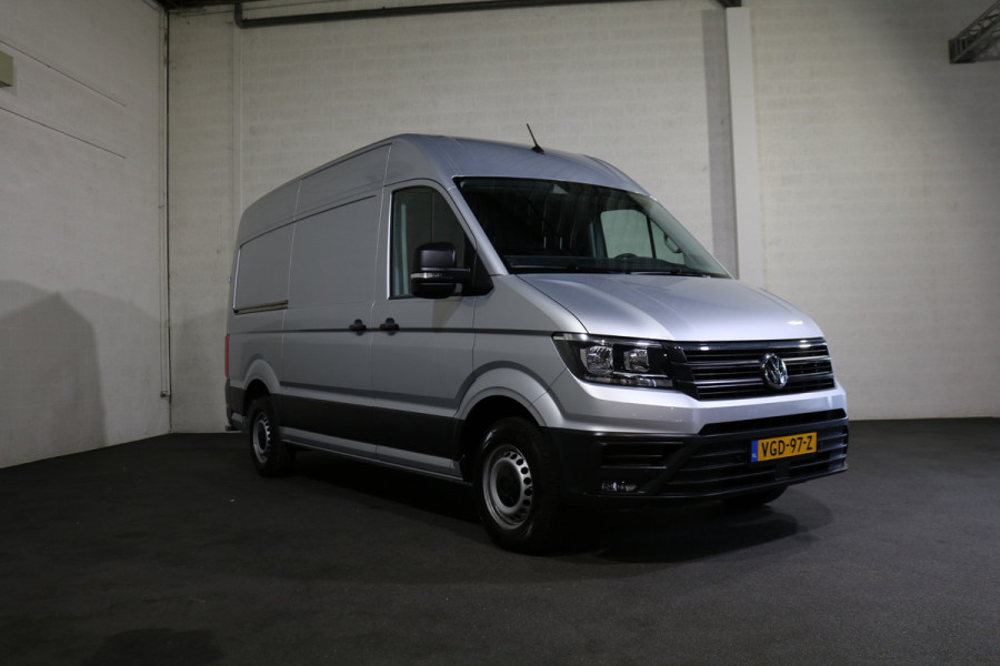 Volkswagen Crafter 2.0 TDI 177pk L3 H3 Automaat Camera Trekhaak Navigatie Chauffeursstoel
