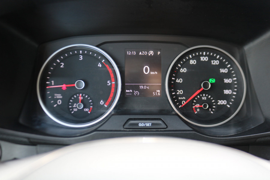 Volkswagen Crafter 2.0 TDI 177pk L3 H3 Automaat Camera Trekhaak Navigatie Chauffeursstoel