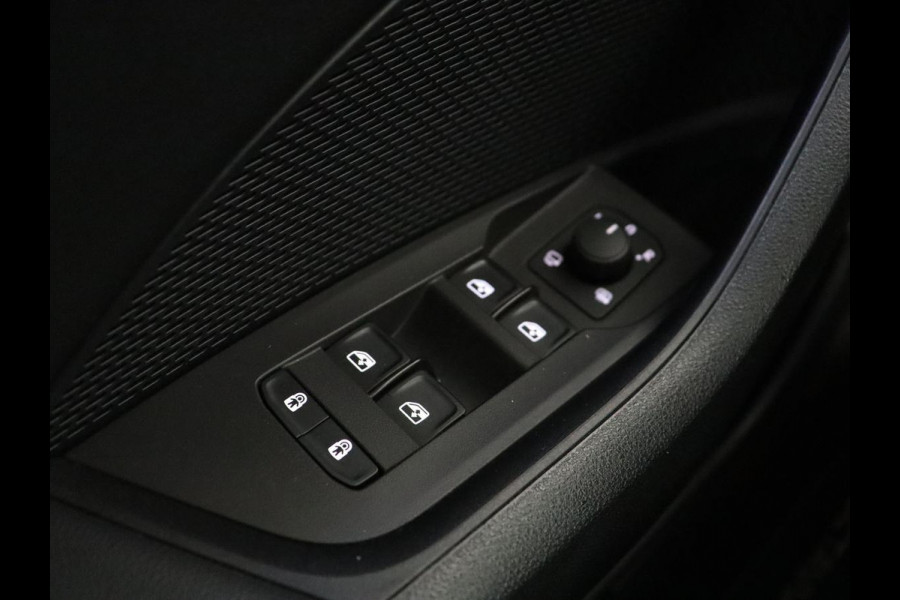 Škoda Octavia 1.4 TSI iV Style | Stoelventilatie | Panoramadak | Head-Up | Leder | Adaptive cruise | Massage | 19'' | Adaptive cruise | Camera | Sfeerverlichting | Memory | Achterbankverwarming | Virtual Cockpit
