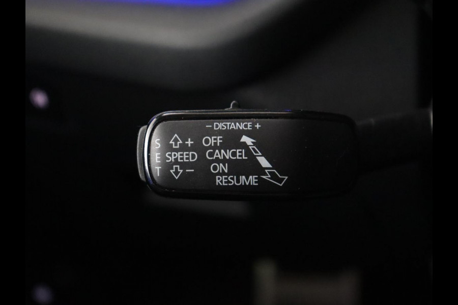 Škoda Octavia 1.4 TSI iV Style | Stoelventilatie | Panoramadak | Head-Up | Leder | Adaptive cruise | Massage | 19'' | Adaptive cruise | Camera | Sfeerverlichting | Memory | Achterbankverwarming | Virtual Cockpit