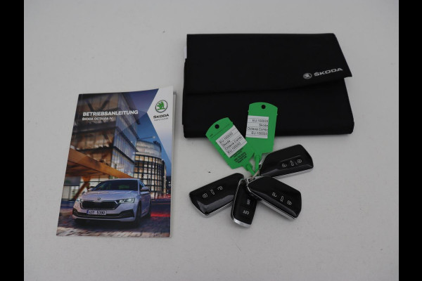 Škoda Octavia 1.4 TSI iV Style | Stoelventilatie | Panoramadak | Head-Up | Leder | Adaptive cruise | Massage | 19'' | Adaptive cruise | Camera | Sfeerverlichting | Memory | Achterbankverwarming | Virtual Cockpit