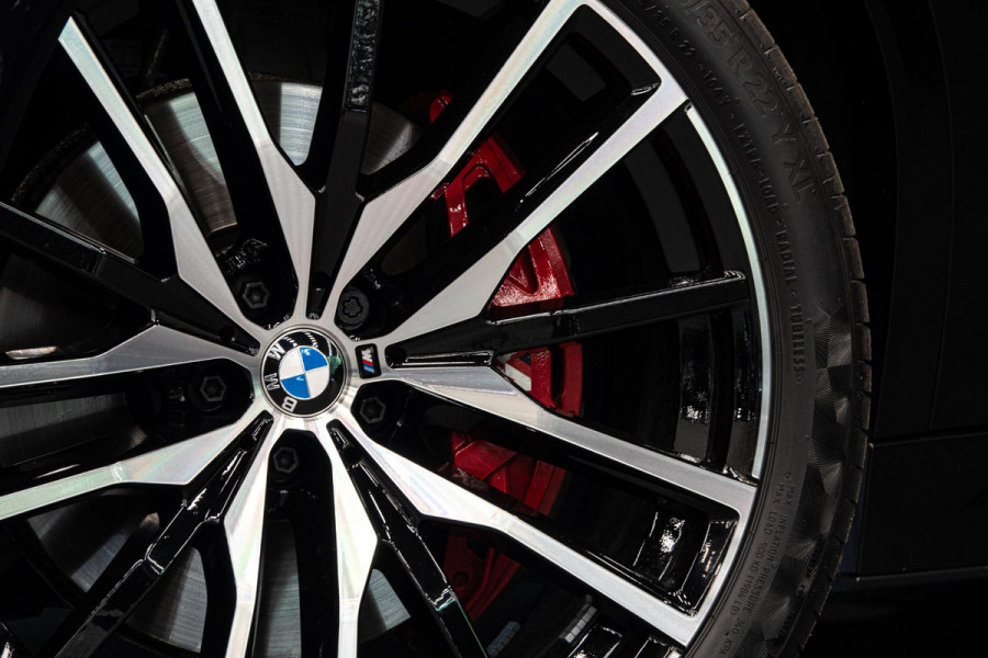 BMW X6 xDrive30d *M-Sport Pro / Luchtvering / Harman-Kardon / Stoelventilatie & -massage / Panorama Sky Lounge*
