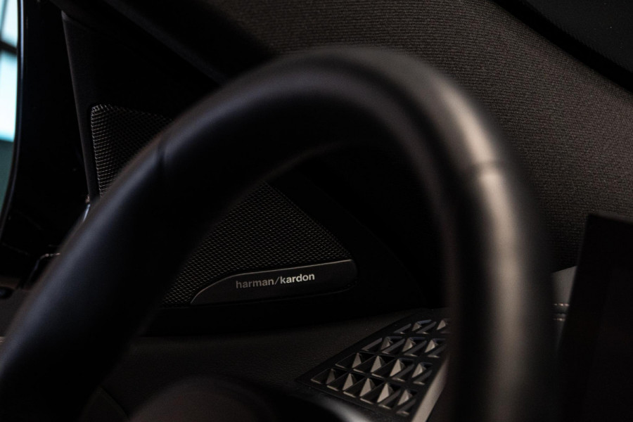 BMW X6 xDrive30d *M-Sport Pro / Luchtvering / Harman-Kardon / Stoelventilatie & -massage / Panorama Sky Lounge*