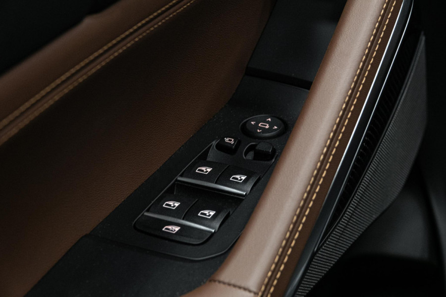 BMW X6 xDrive30d *M-Sport Pro / Luchtvering / Harman-Kardon / Stoelventilatie & -massage / Panorama Sky Lounge*