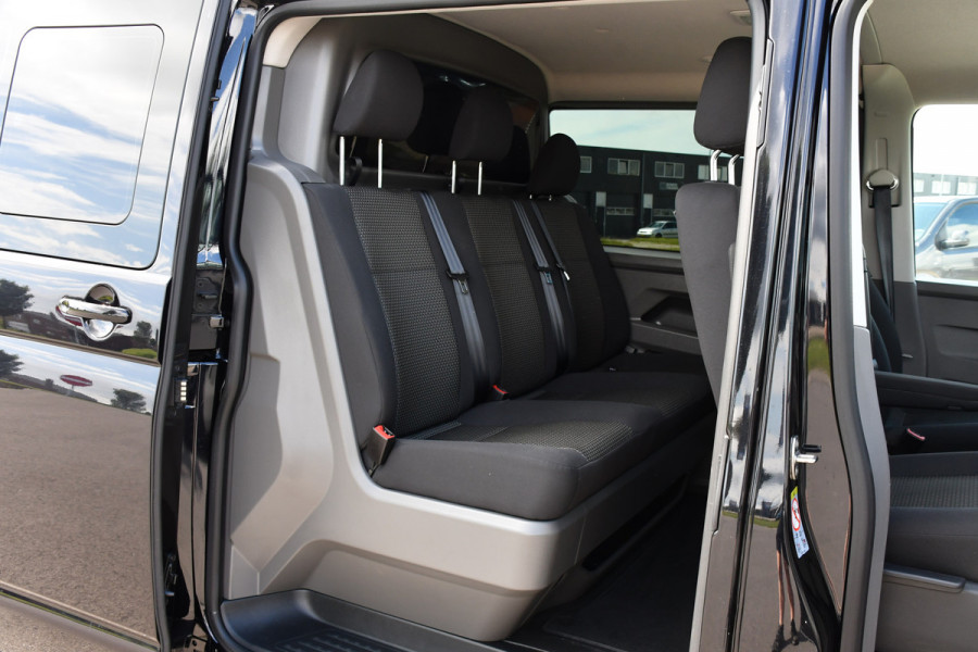 Volkswagen Transporter 2.0 TDI L2H1 32 DC Bulli Virtual, Cruise, Camera, Carplay, 150pk, LED, Stoelverwarming, Automaat, Uniek!