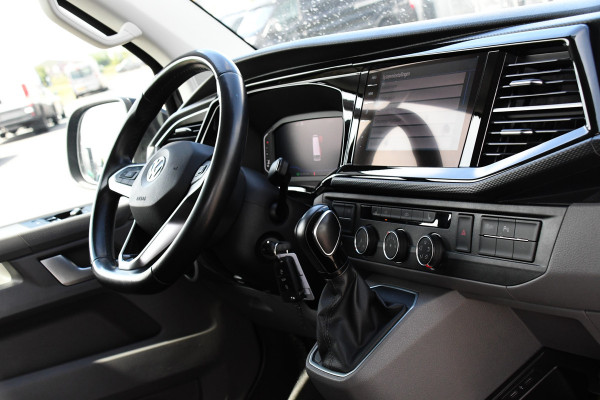 Volkswagen Transporter 2.0 TDI L2H1 32 DC Bulli Virtual, Cruise, Camera, Carplay, 150pk, LED, Stoelverwarming, Automaat, Uniek!