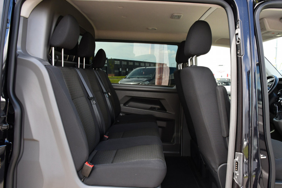 Volkswagen Transporter 2.0 TDI L2H1 32 DC Bulli Virtual, Cruise, Camera, Carplay, 150pk, LED, Stoelverwarming, Automaat, Uniek!