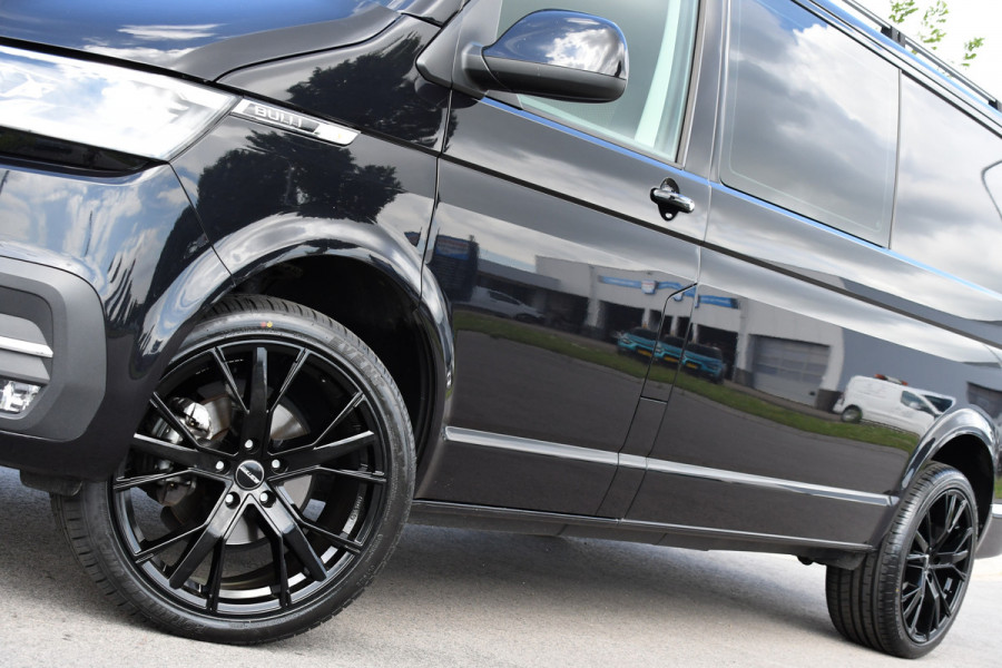 Volkswagen Transporter 2.0 TDI L2H1 32 DC Bulli Virtual, Cruise, Camera, Carplay, 150pk, LED, Stoelverwarming, Automaat, Uniek!