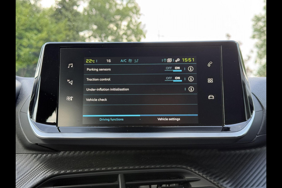 Peugeot e-208 EV Aut. Active Pack 50 kWh | Navi | Camera |
