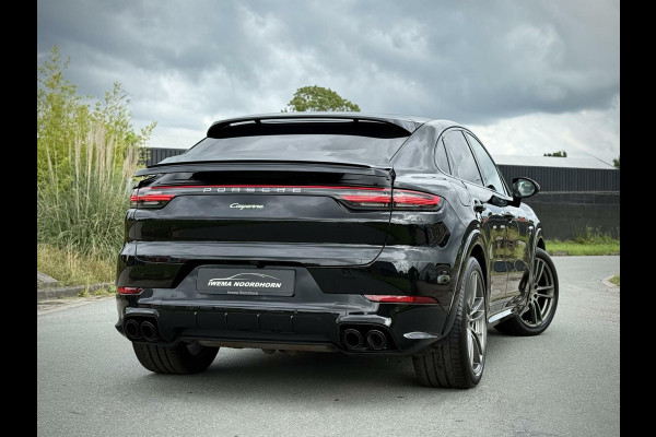 Porsche Cayenne Coupé 3.0 E-Hybrid SportDesign|Sport Chrono|Luchtvering|BOSE|Camera 360°|AppleCarplay