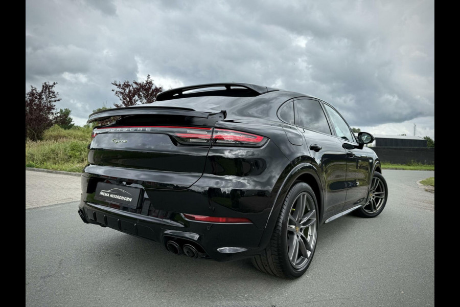 Porsche Cayenne Coupé 3.0 E-Hybrid SportDesign|Sport Chrono|Luchtvering|BOSE|Camera 360°|AppleCarplay