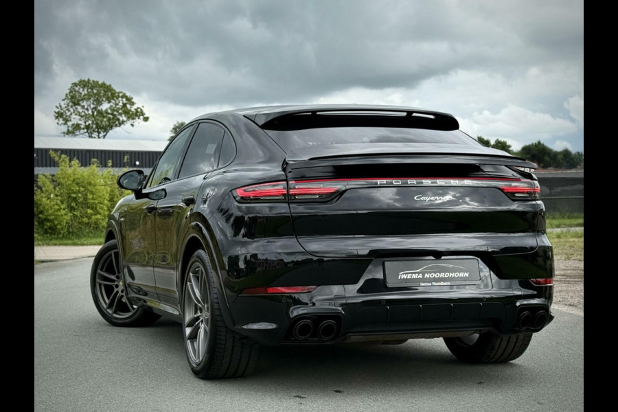 Porsche Cayenne Coupé 3.0 E-Hybrid SportDesign|Sport Chrono|Luchtvering|BOSE|Camera 360°|AppleCarplay