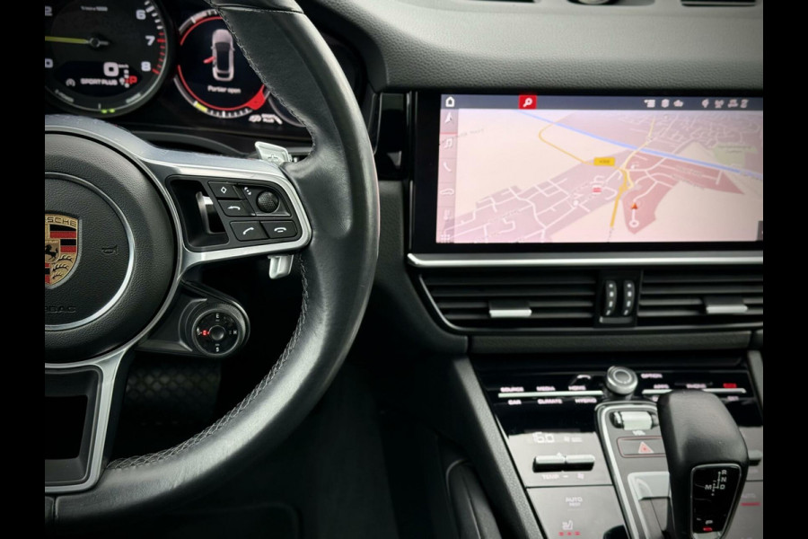Porsche Cayenne Coupé 3.0 E-Hybrid SportDesign|Sport Chrono|Luchtvering|BOSE|Camera 360°|AppleCarplay