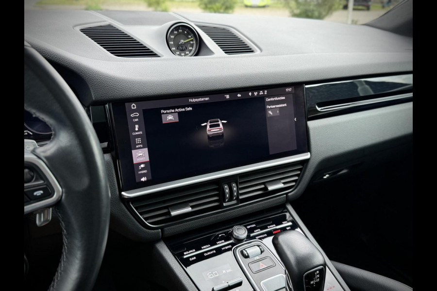 Porsche Cayenne Coupé 3.0 E-Hybrid SportDesign|Sport Chrono|Luchtvering|BOSE|Camera 360°|AppleCarplay