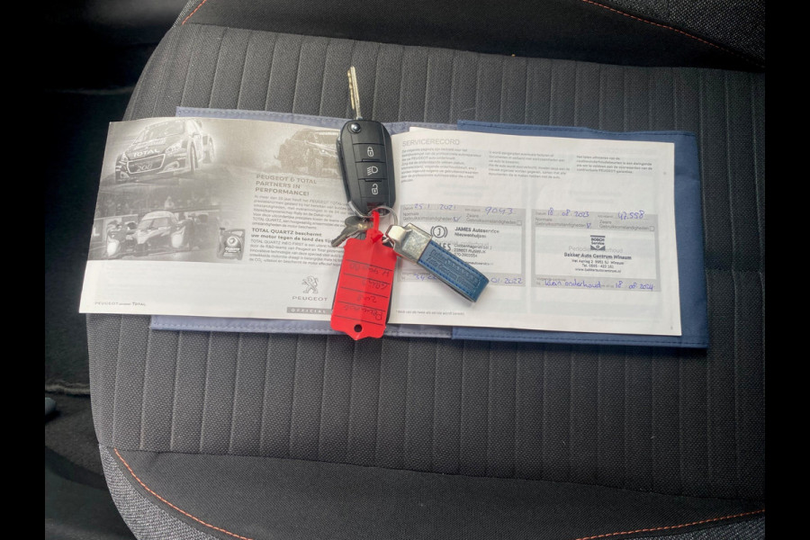 Peugeot 208 BWJ 2020 | 1.2PT 101PK Active | AIRCO | CRUISE | NAVI | PDC | CARPLAY