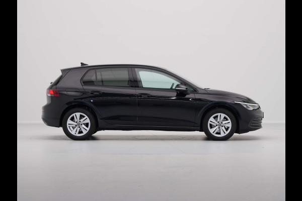 Volkswagen Golf 1.0 TSI Life Business Navigatie Acc Stuurverwarming Led 228
