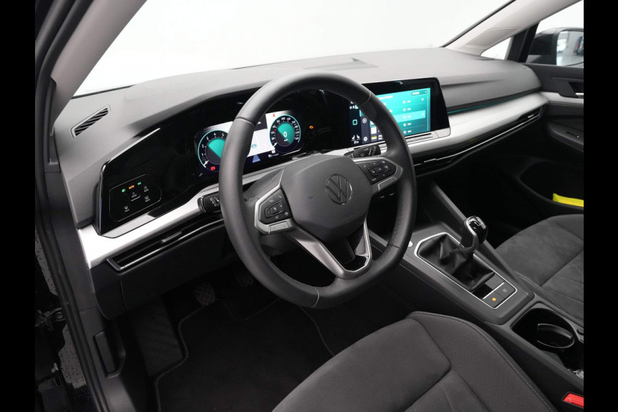 Volkswagen Golf 1.0 TSI Life Business Navigatie Acc Stuurverwarming Led 228